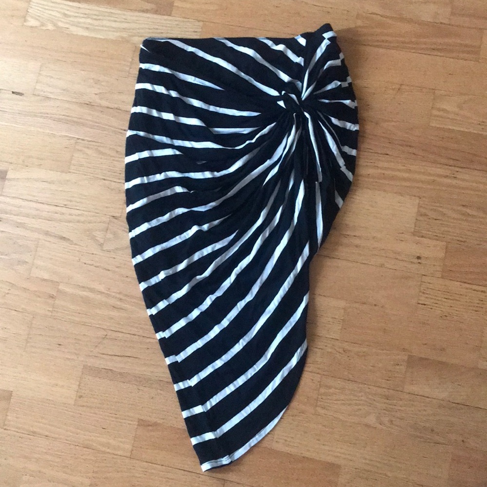 SOLD - Picture 2 of 4